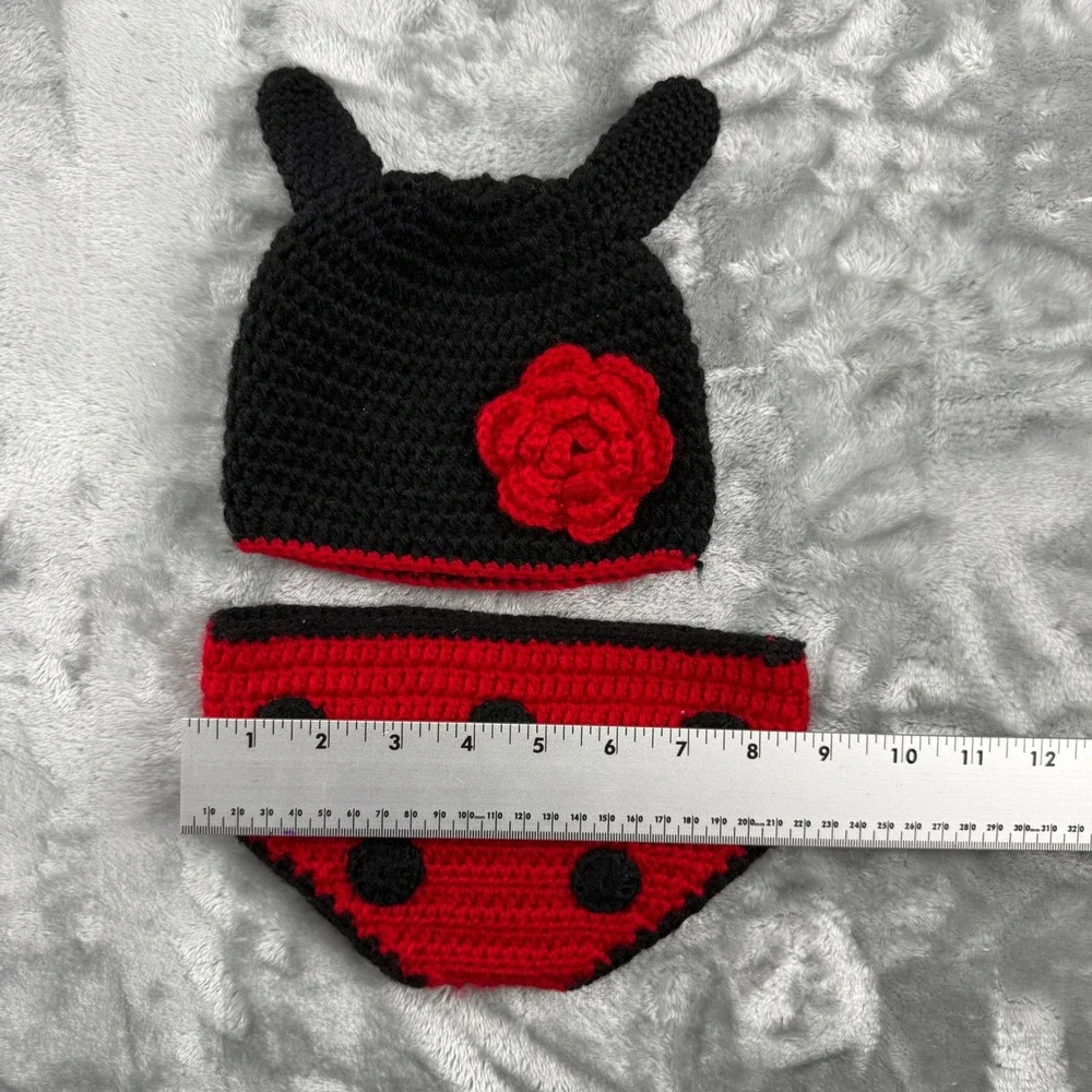 Newborn Ladybug Crochet Photo Prop Set Hat & Diaper Cover Red Black 0-9M
